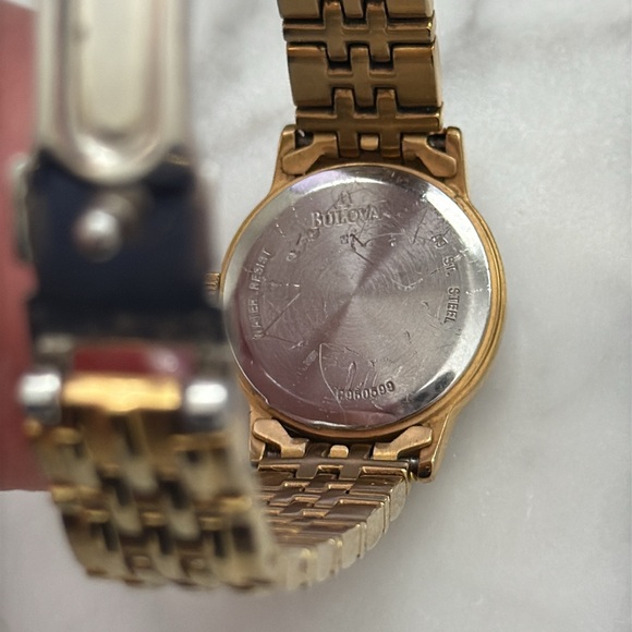 Bulova Gold Tone Watch - Picture 6 of 8